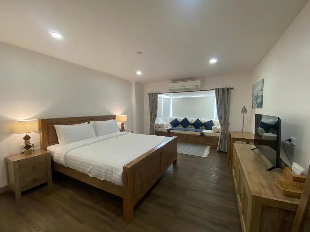 Nim-Mann Classy 616, Nimmanhemindra Rd, ChiangMai