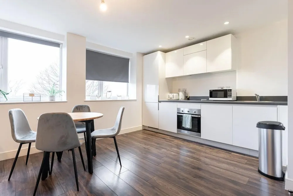 Beautiful Apartment Worcester - Amazing Location Parking