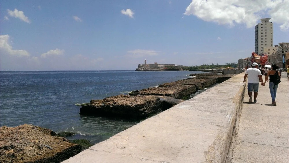 Apt Hola Malecon private & comfortable
