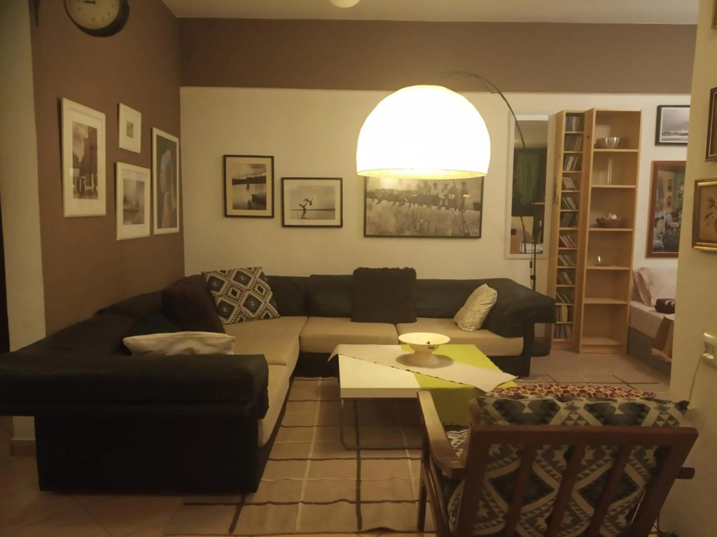 Spacious Cosy Apt (up to 5 guests)