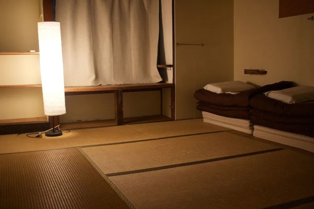 Air Osaka Hostel