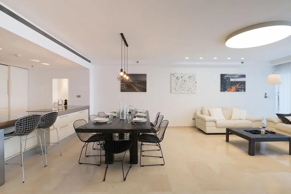 FeelHome - Herzliya Marina