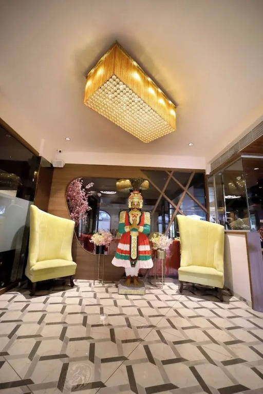 Hotel Reyansh Pride