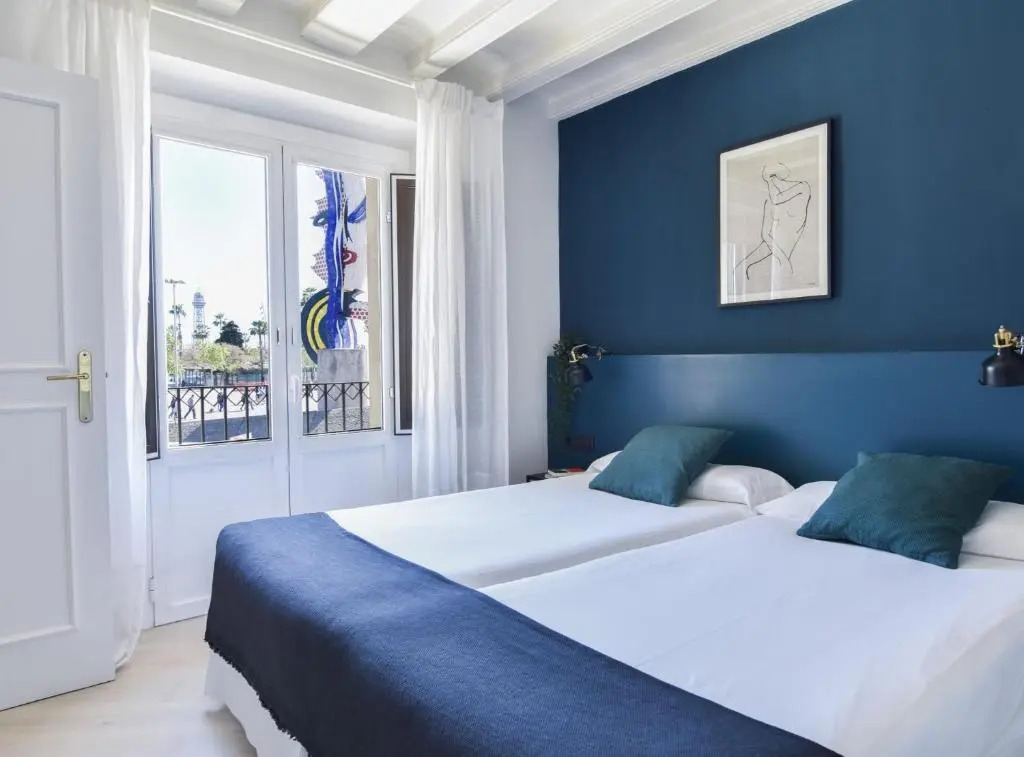 MIRADOR 3 Bedroom Apartment Port Vell