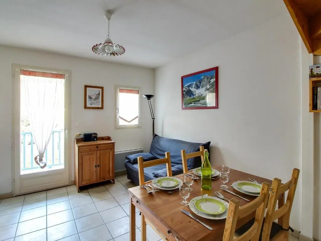 Appartement Cauterets, 3 Pièces, 5 Personnes - Fr-1-401-38