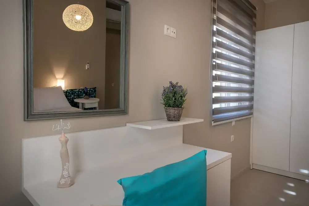 Mountainside Villa With Private Pool and Kids Playground Walk to Restaurant