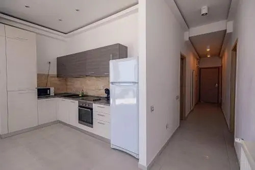 Riviera Residence Apartments