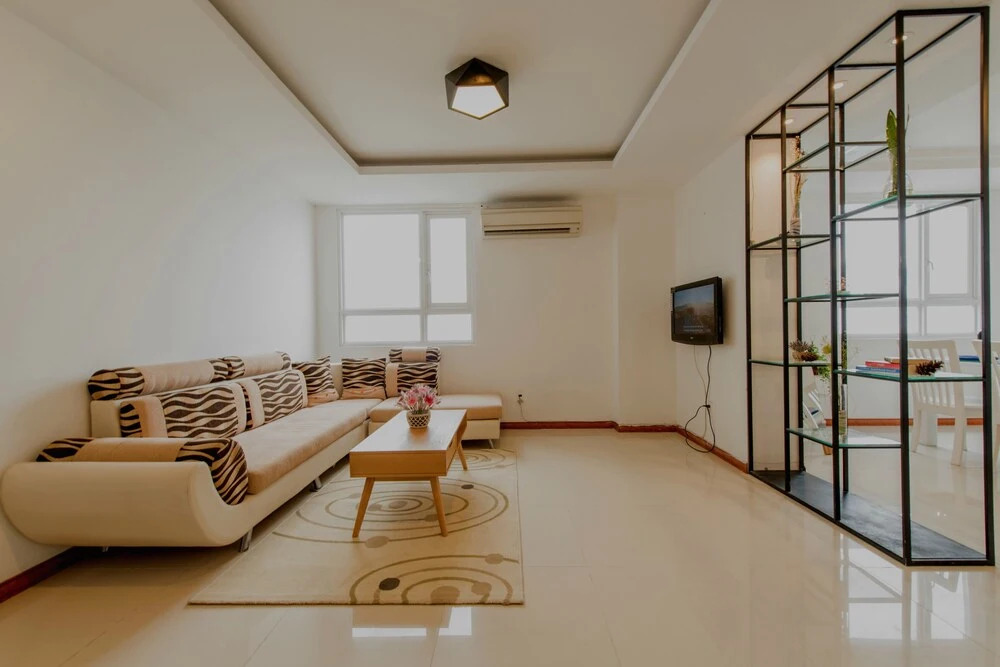Le Soleil Central River View 3BR Apartment