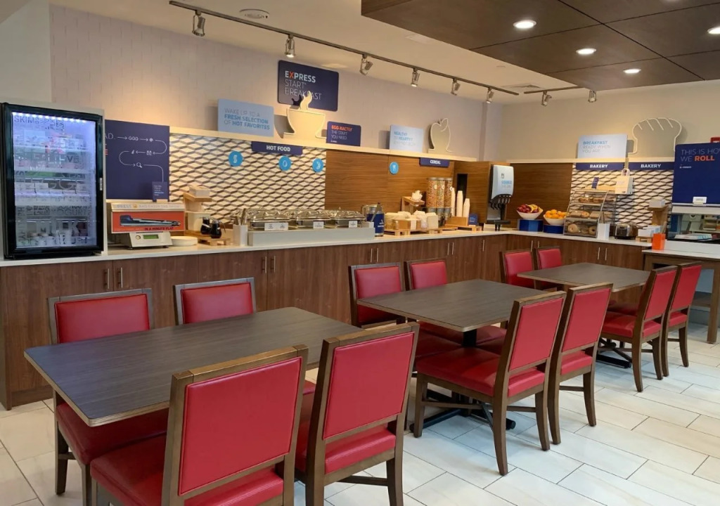 Holiday Inn Express-Bronx