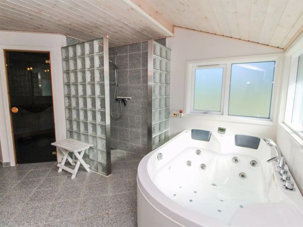 "Akai" - 1.4km from the sea in NW Jutland