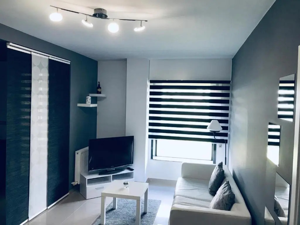 lucushouse II