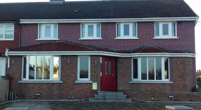 DUBLIN AIRPORT BEAUMONT HOSPITAL Maries Bed and Breakfast