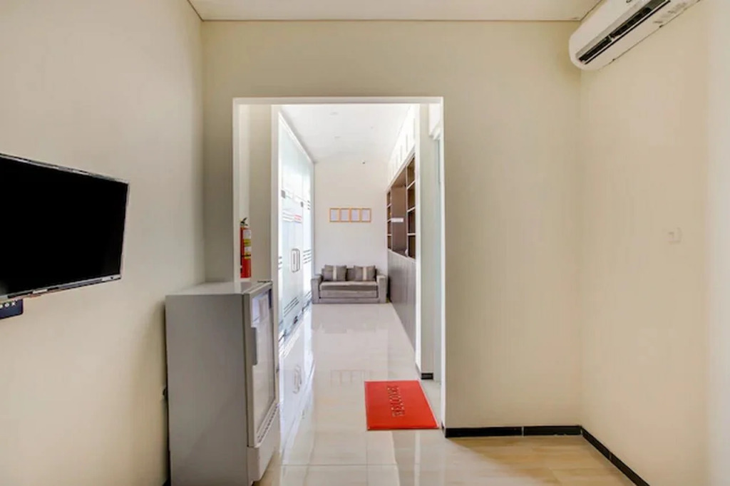 RedDoorz near Taman Pantai Alam Indah Tegal