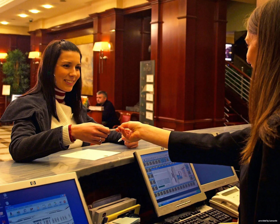 Best Western Premier Hotel Astoria