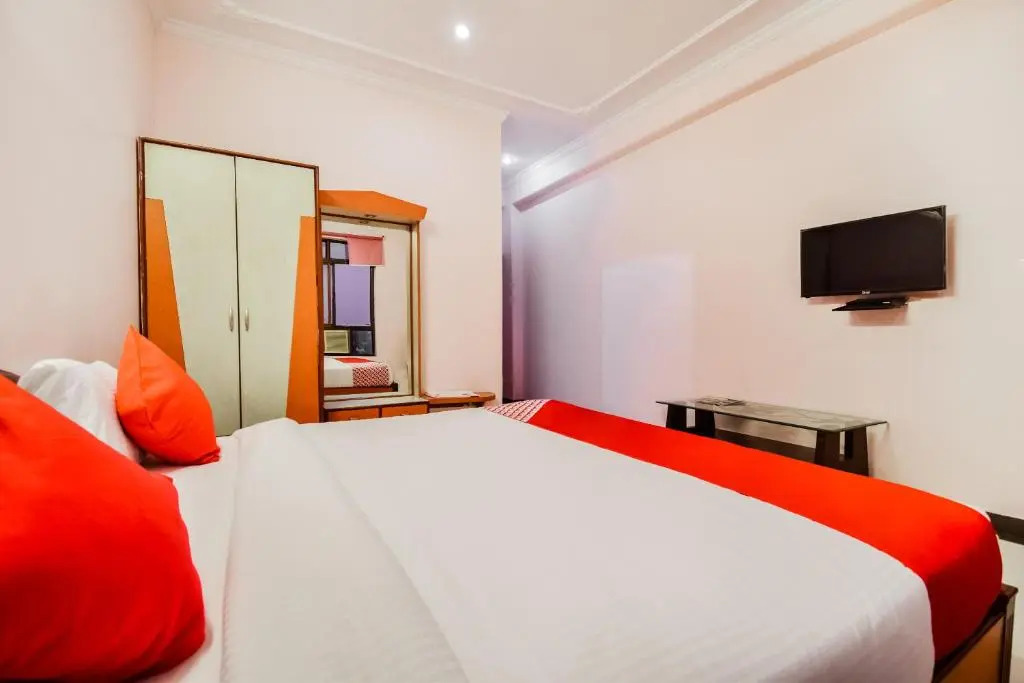 Collection O Hotel Re Kitchen & Bar