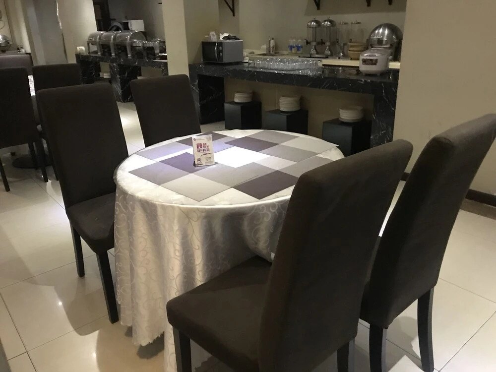 Shanghai Baron Business Hotel