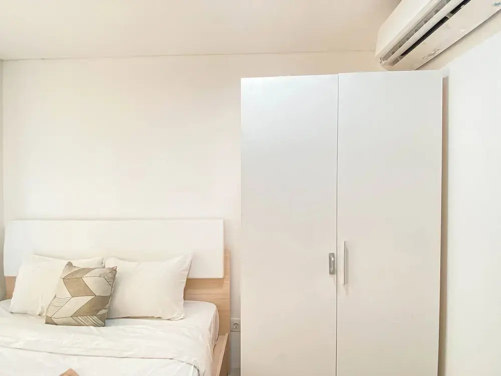 Basic Look 1 Br At Vittoria Residence Apartment