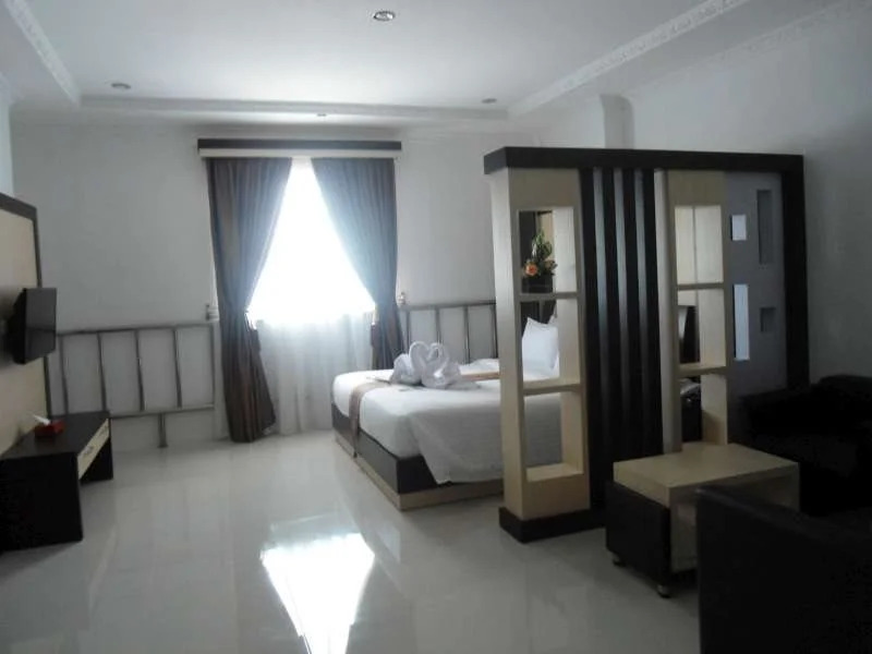 Hotel My All Padang