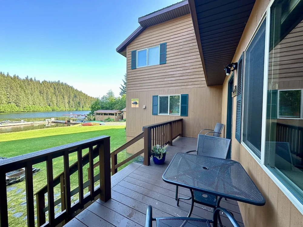 Bear Lake Lodgings B&B, Inc
