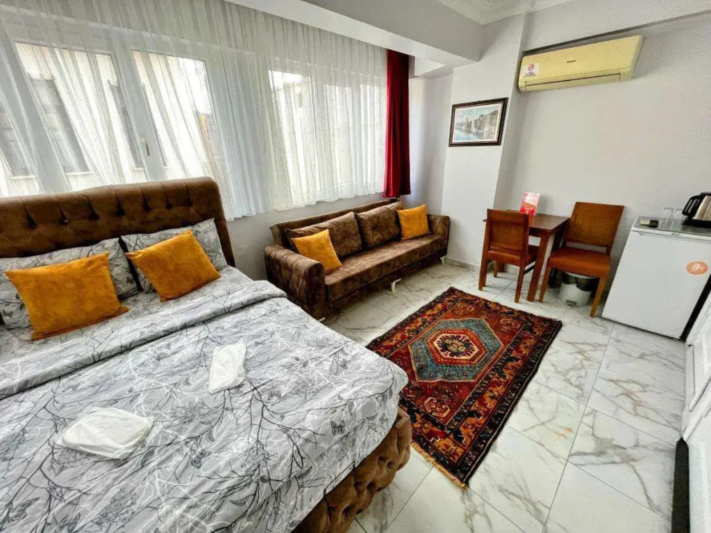Pembe Hotel