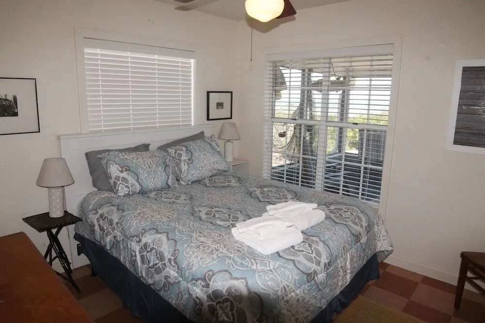 Crescent Cottage