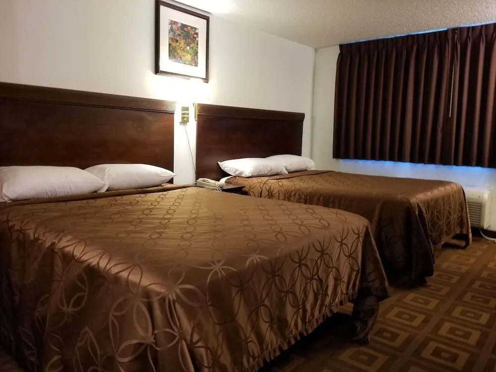 Sea-Tac Crest Motor Inn