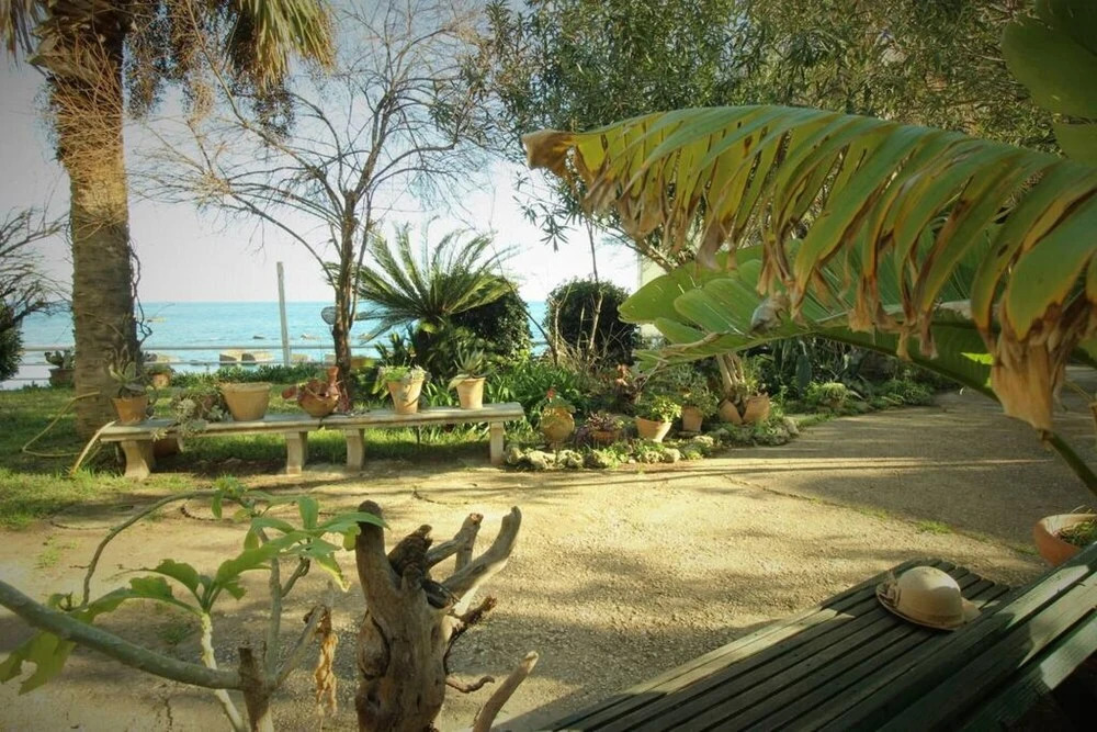 Sr-i754-rdig74a4 - Riviera Villa on the Beach