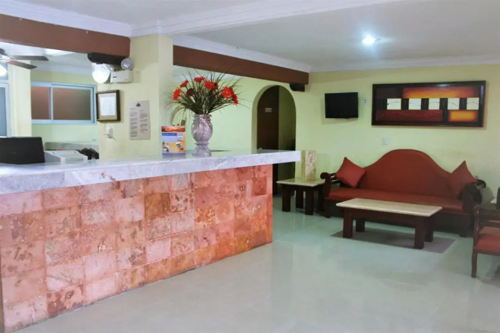 Suites Cancun Center