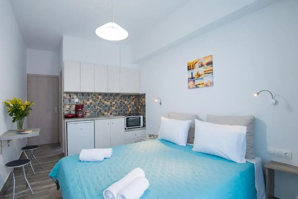 Breeze Vacation Apartments