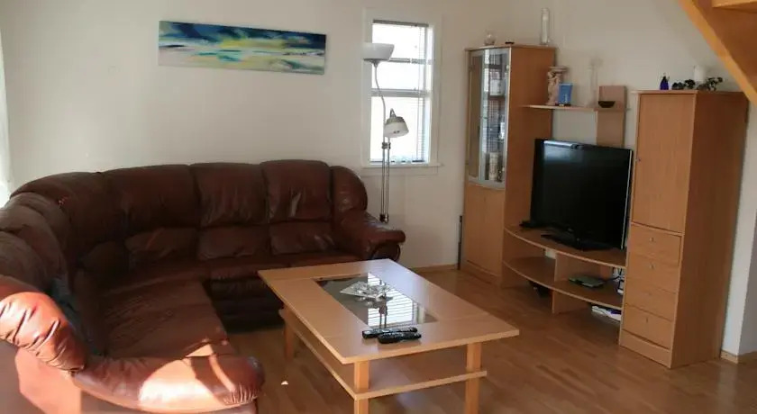 Glacier View Apartments