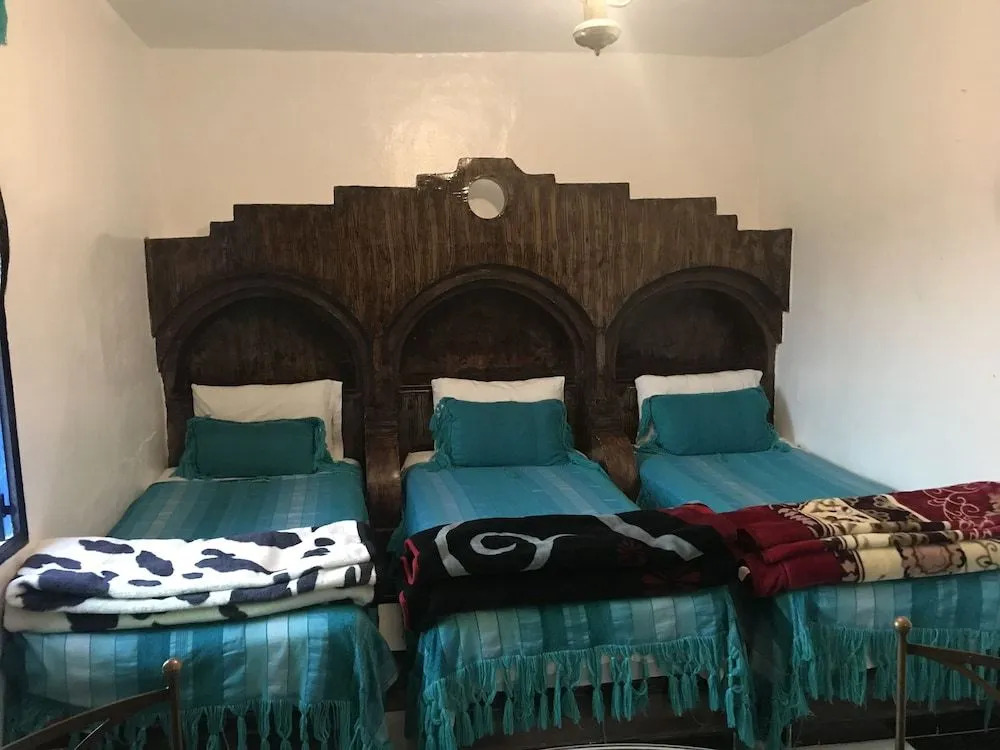 The Earth House