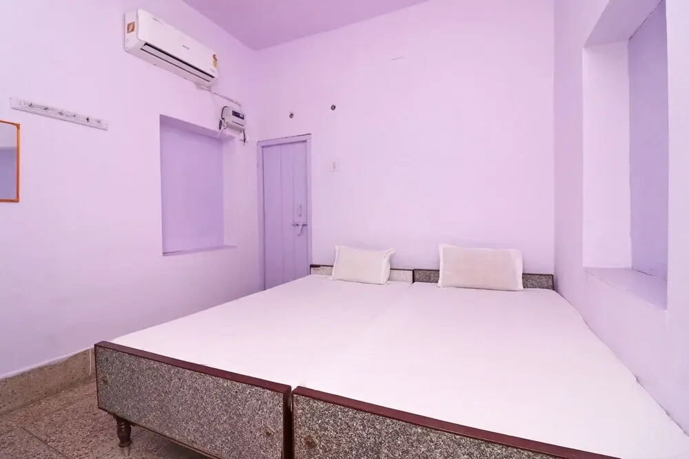 Hotel Swapnapuri by OYO Rooms