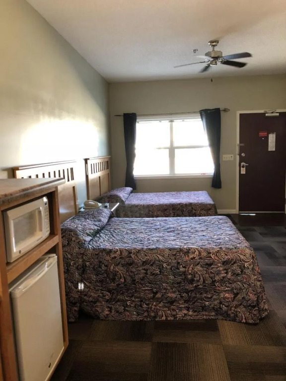 Weiss Lake Lodge