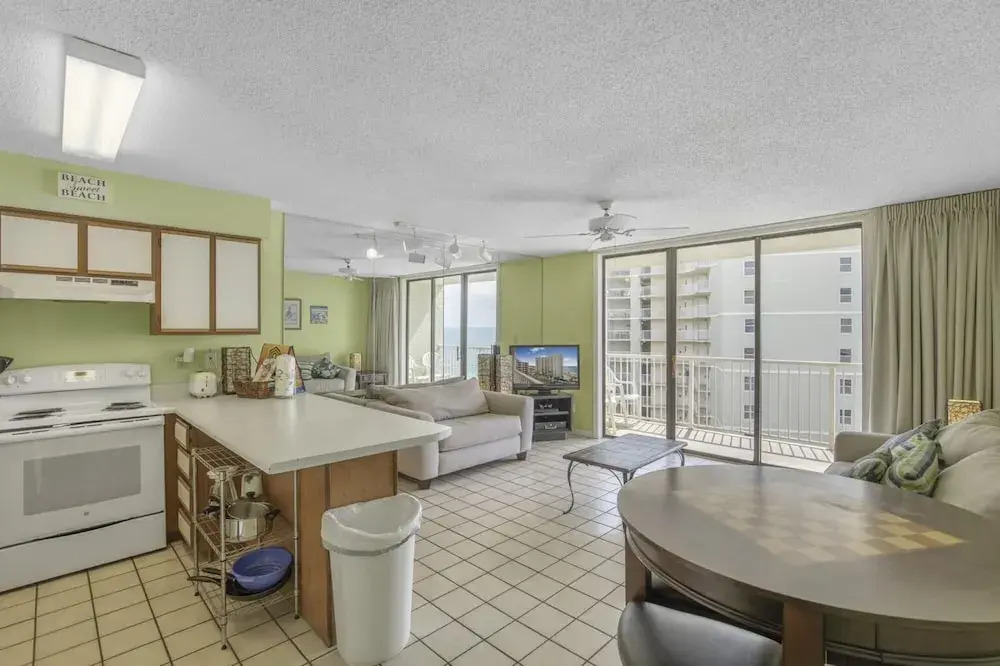 Spectacular views with numerous amenities and pools on sands of Orange Beach