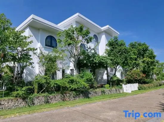 Bellevue west Phu Quoc 4BR beachfront Villa with private swimming pool