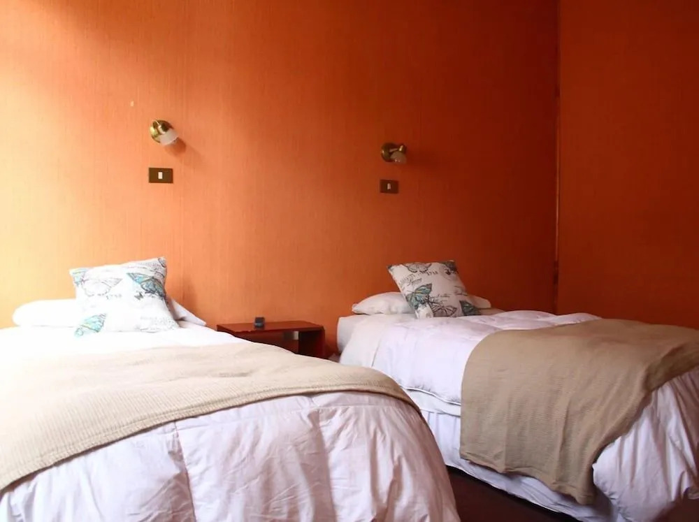 hostal ayelen