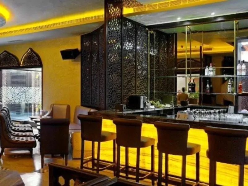 Edenpark New Delhi (Qutab Hotel)