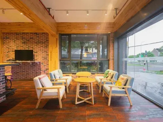 Tuke Hotel (Shanghai Xinchang Old Town)