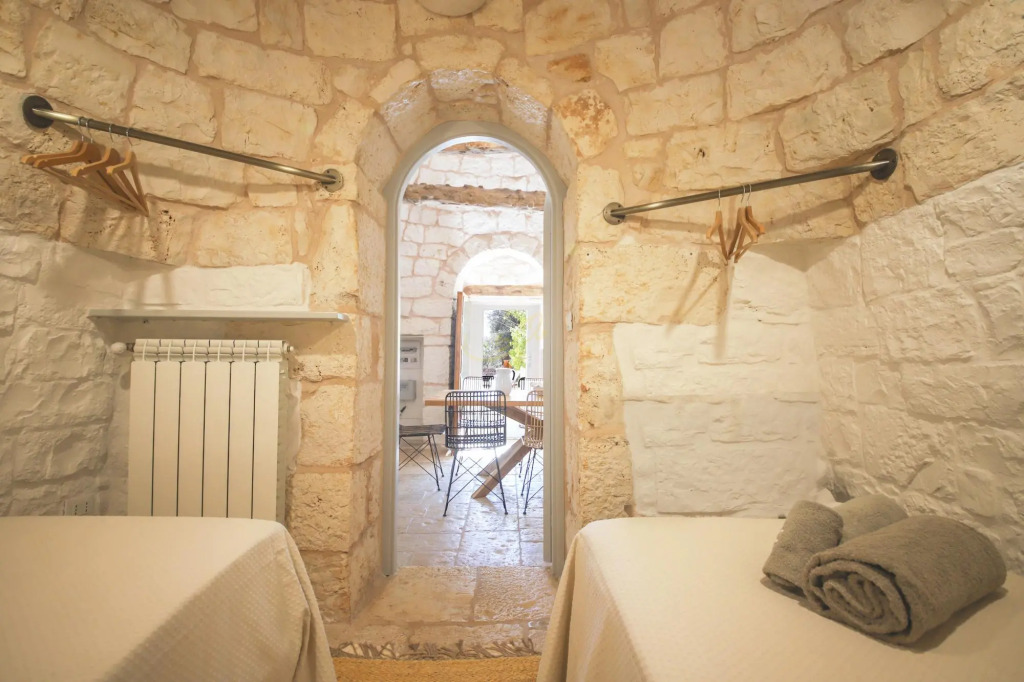 TD Trulli Locobello Stylish Cozy Trulli w Pool