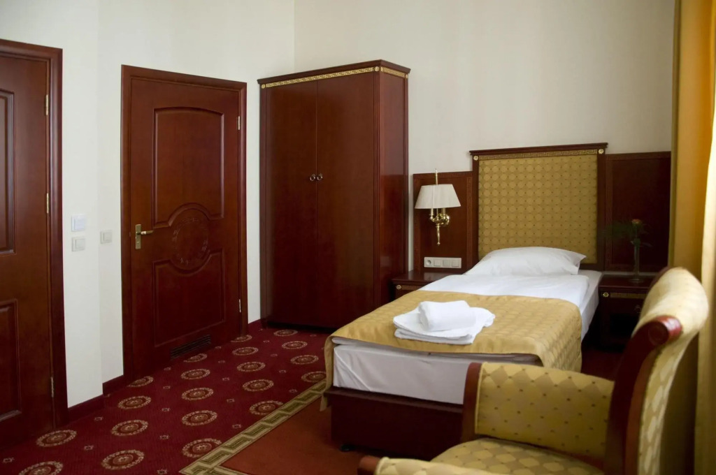 Hotel Holiday Park
