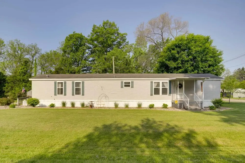 Charming South Haven Home - Great Location