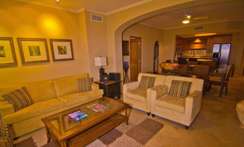 Las Mananitas LM F4205 2 Bedroom Condo By Seaside Los Cabos