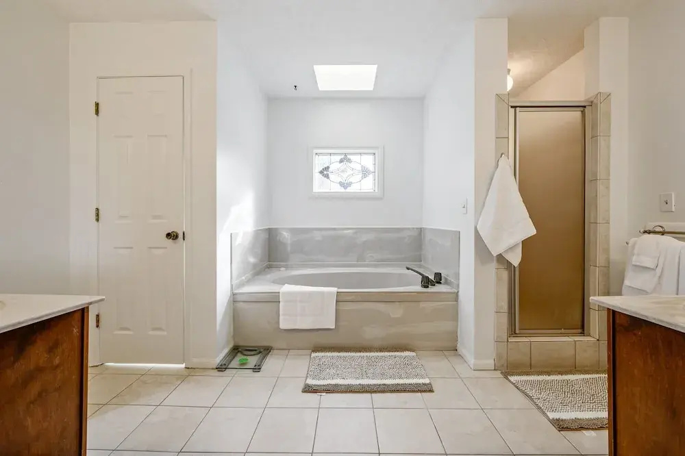 1223 Settlebench Ln NW Kennesaw