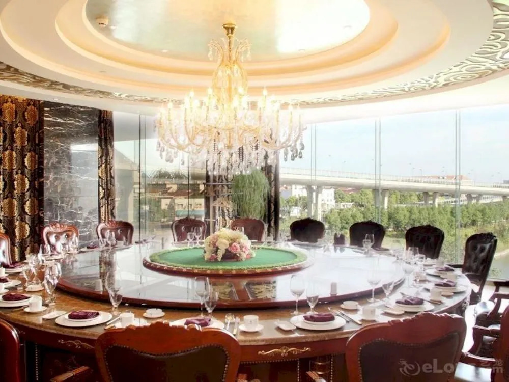Xinzui Zhiye Hotel