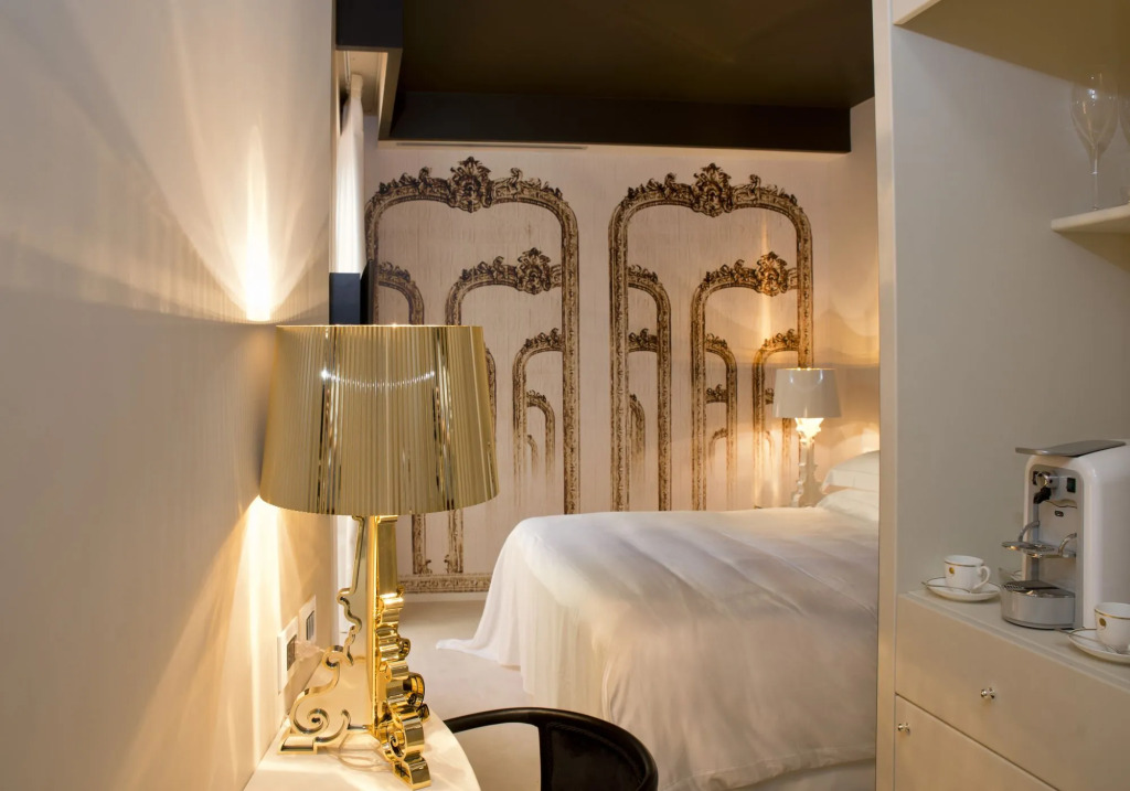 LHotel