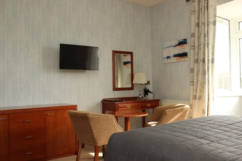 Old Kings Arms Hotel