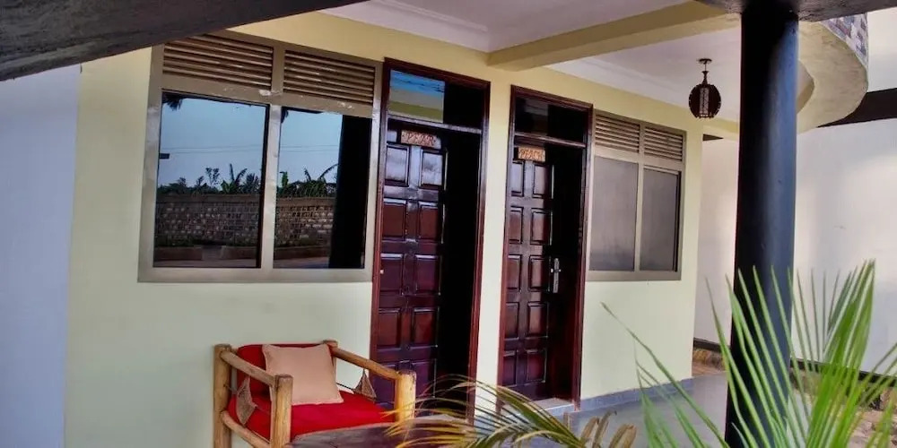 Mirembe Hotels - Source of the Nile Suites