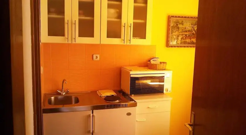 Apartments Kivi