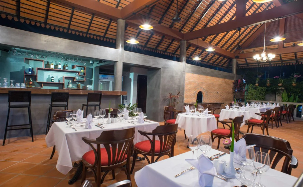 Naga Gate Boutique Hotel