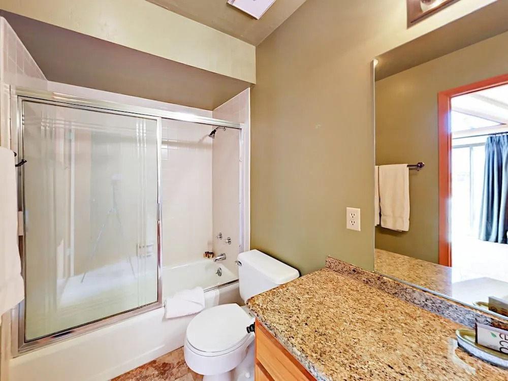 2441 Gilt Edge Circle Townhouse
